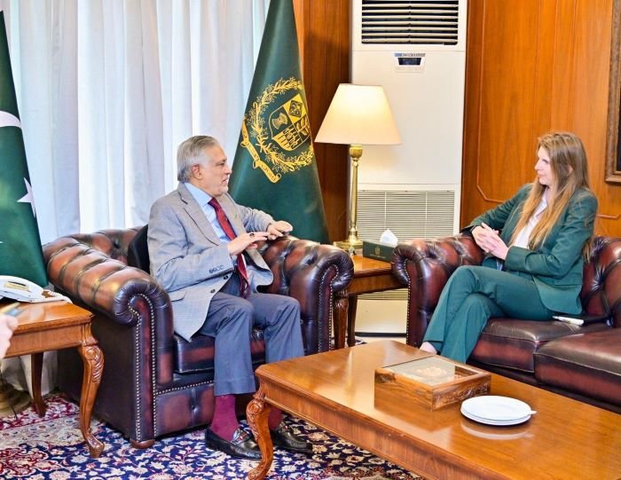 Ishaq Dar, British, High Commissioner, Jane Marriott, Pakistan