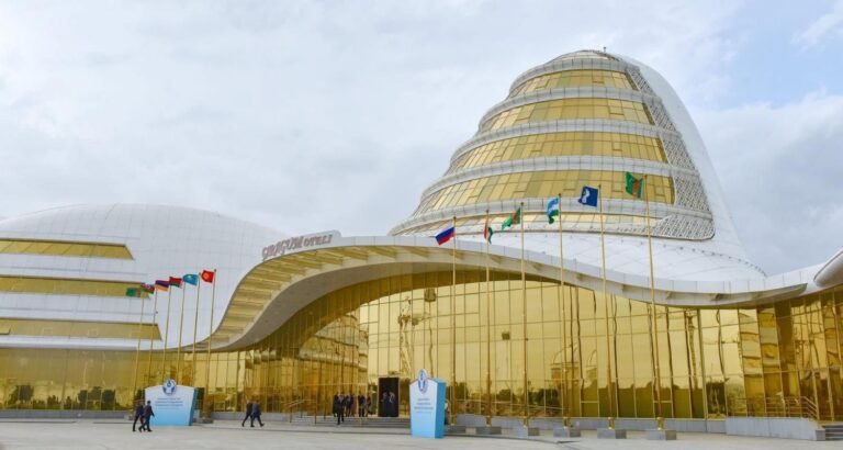 Turkmenistan Hosts CIS Heads of Government Summit