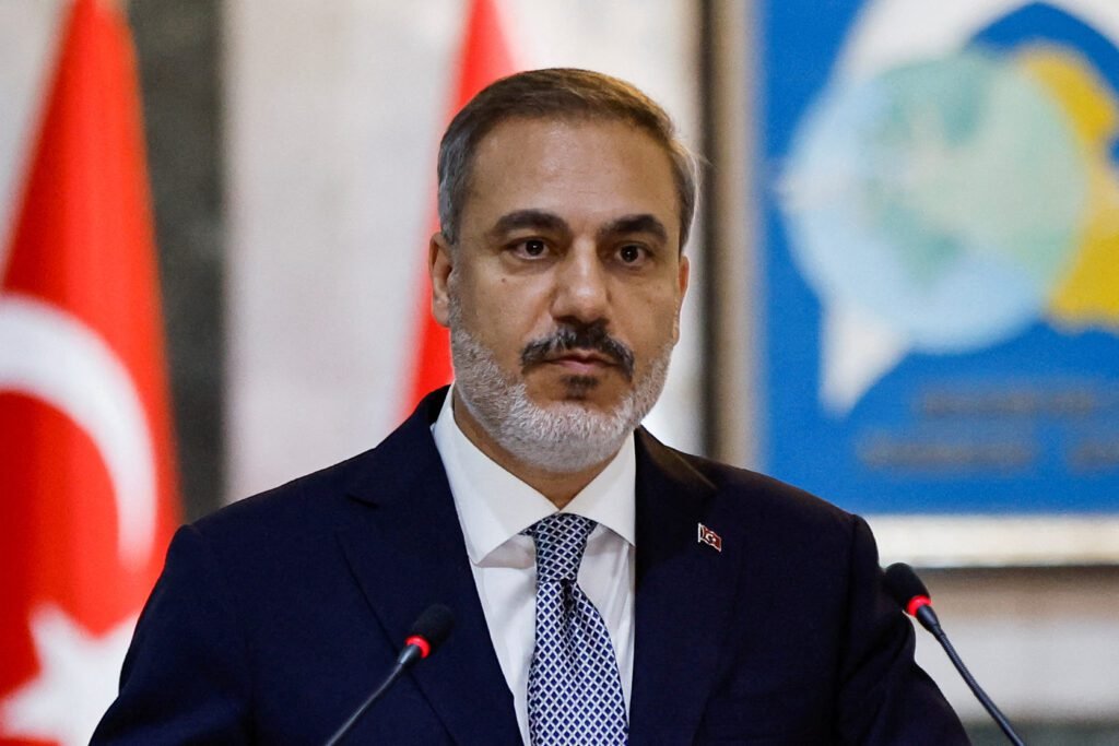 Turkish Foreign Minister to visit Qatar