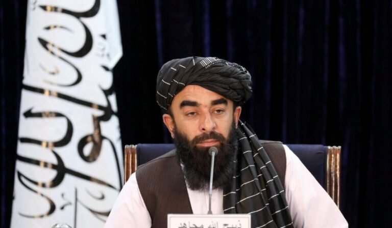 Taliban, Pakistan, Afghanistan, Khawaja Asif, Zabihullah Mujahid, Donald Trump