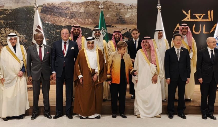 Muhammad Aurangzeb, Pakistan, Economic, Market, Saudi Arabia