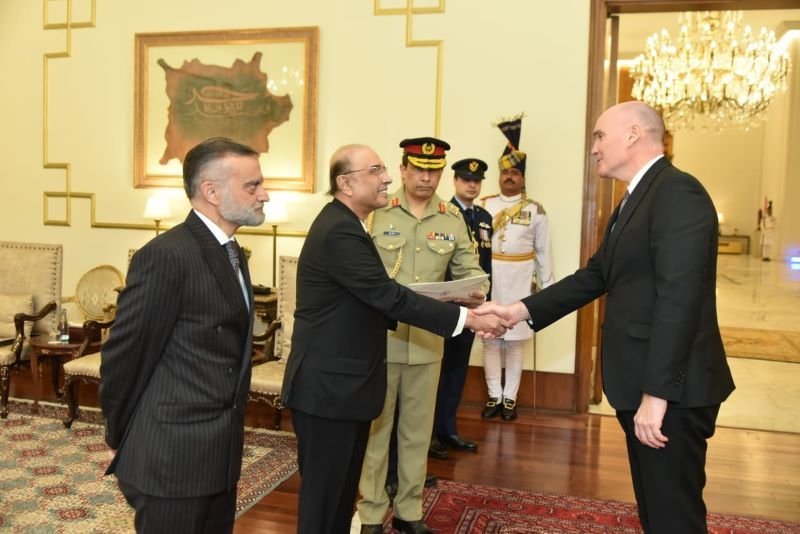 Australia, Pakistan, Asif Ali Zardari, ties, investment, cooperation