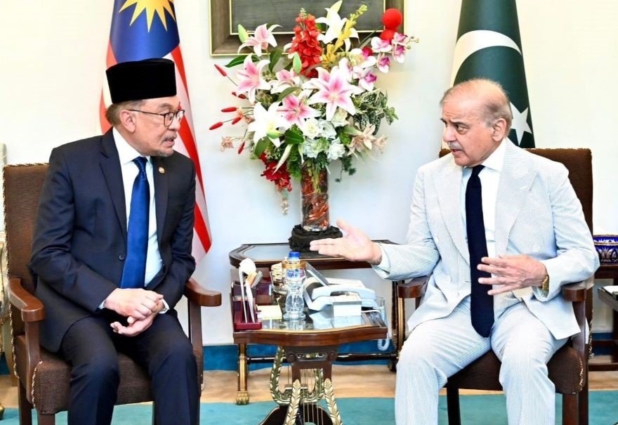 Malaysian, Pakistani PMs Discuss Strategic Regional Matters