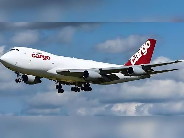Baku-bound Moldovan cargo makes emergency landing in Karachi