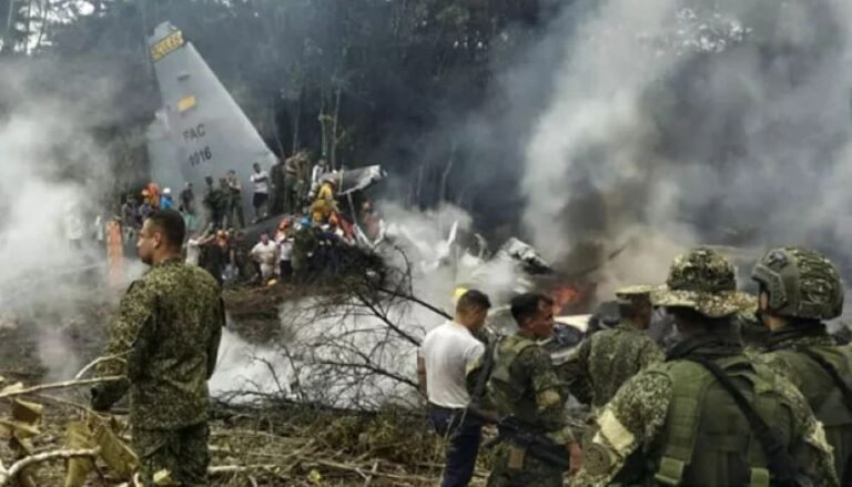 Colombian, Military, Plane Crash, Ecuador