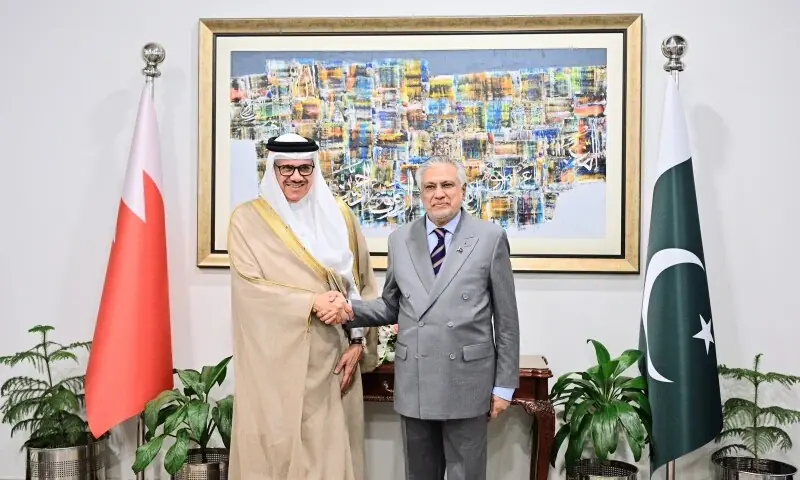 Pakistan, Bahrain Vow to Take Trade and Economic Ties to New Heights