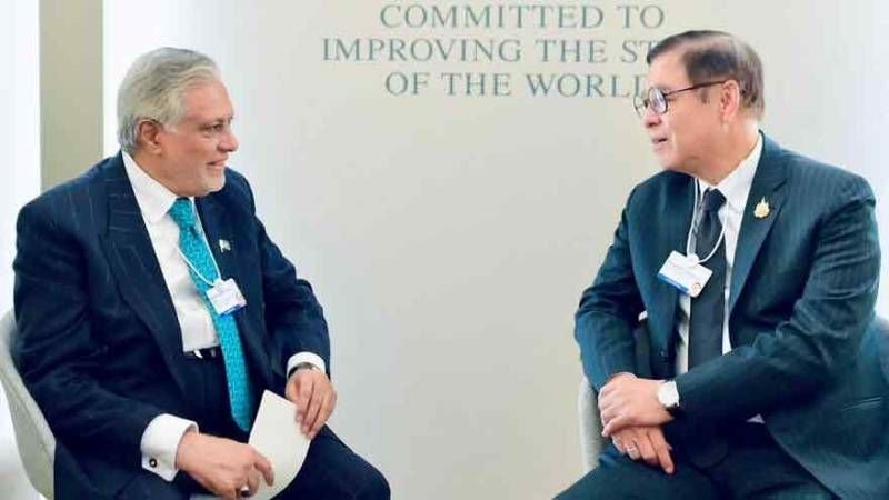 Ishaq Dar, Davos, Thailand, Sihasak Phuangketkeow, ties
