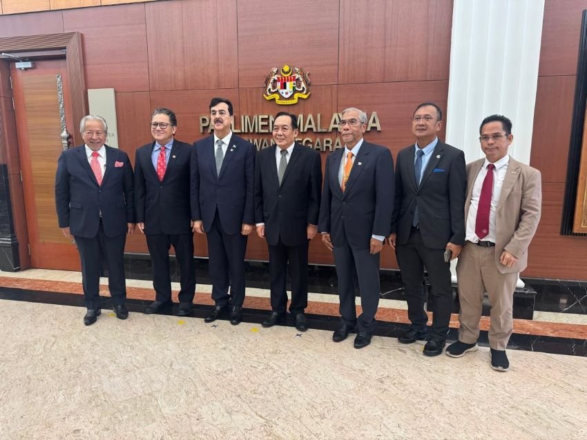 Yousaf Raza Gilani, Pakistan, Malaysia, Cooperation, visit