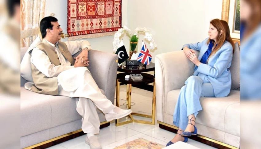 Jane Marriott, Yousaf Raza Gilani, Pakistan, United Kingdom, ties
