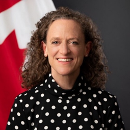 Women Foreign Diplomats in Pakistan: Advancing Diplomacy and Gender Equality 5 Leslie Scanlon, High Commissioner of Canada to Pakistan