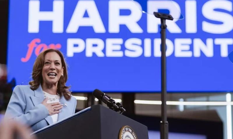 Kamala Harris Chicago, White House, Donald Trump. California, San Francisco, Democratic primary