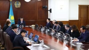 Kazakhstan, Olzhas Bektenov, Central Asia, economy