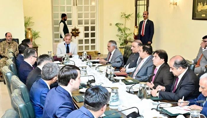 pmm Shehbaz Sharif, Ishaq Dar, Pakistan, Kazakhstan, ties