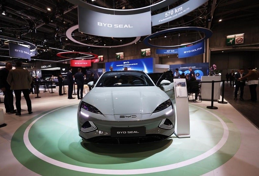 Paris, Chinese, electric vehicles, climate change, market