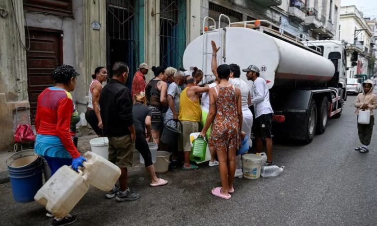 Russian Oil, Cuba, Moscow, island, Baltic Sea