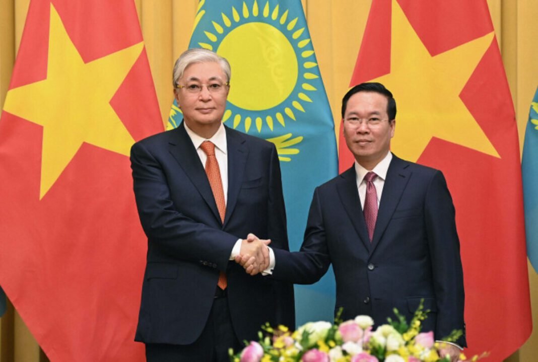 Kazakh President first visit to Vietnam