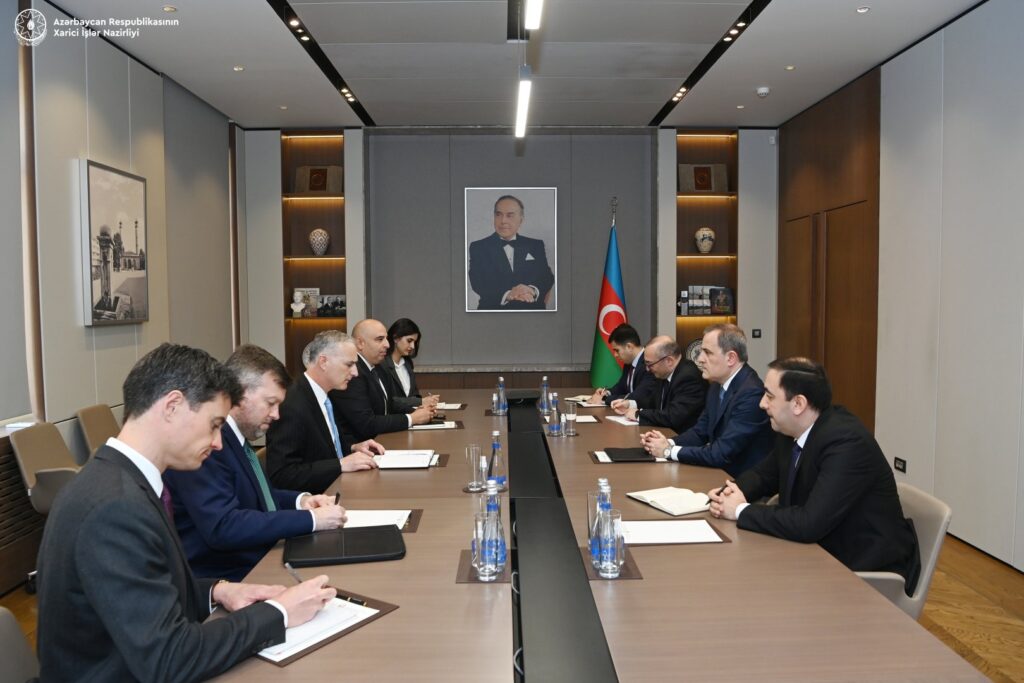 Azerbaijan Foreign Minister Welcomes US Envoy on Caucasus