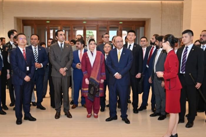 Asif Ali Zardari, Communist Party of China, Shanghai, Aseefa Bhutto Zardari, Bilawal Bhutto